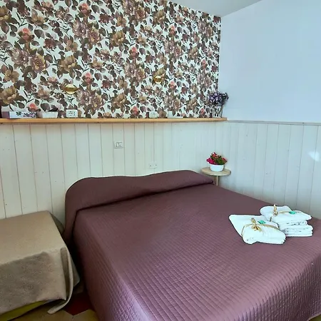 Del Castello Bed & Breakfast 3*