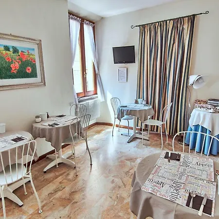 Frühstückspension Del Castello 3*